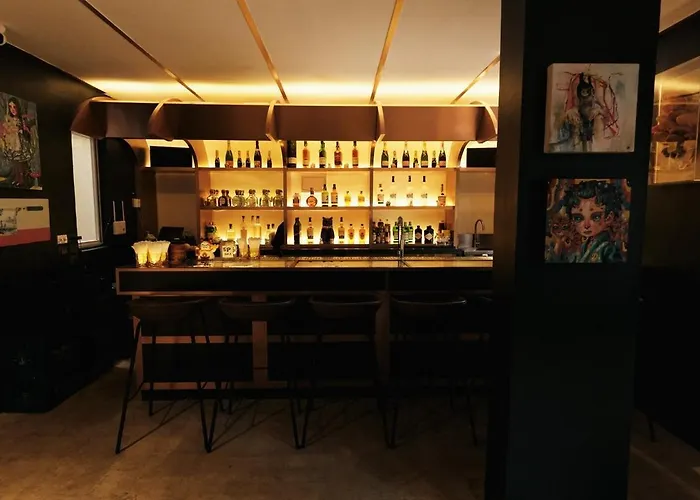 Apartment The Kin House - In Art Poblacion