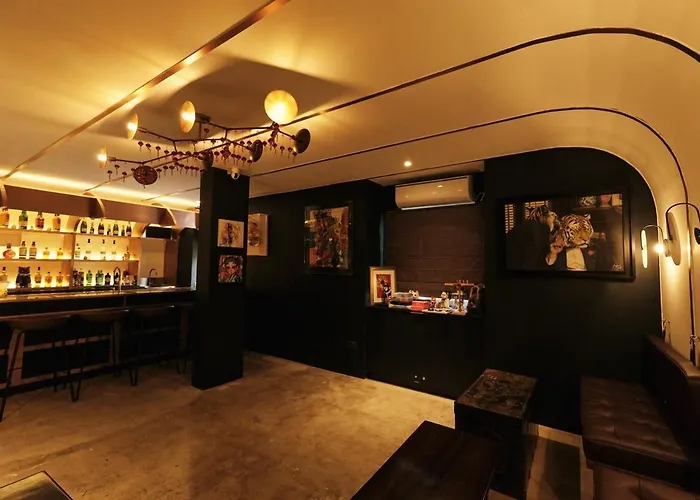 The Kin House - In Art Poblacion Manila