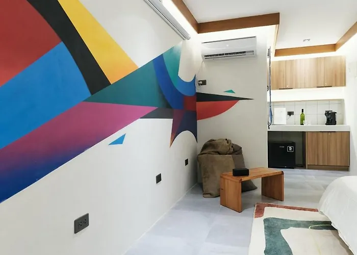 The Kin House - In Art Poblacion Manila