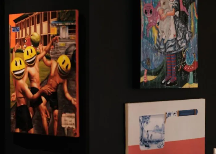 The Kin House - In Art Poblacion Apartment
